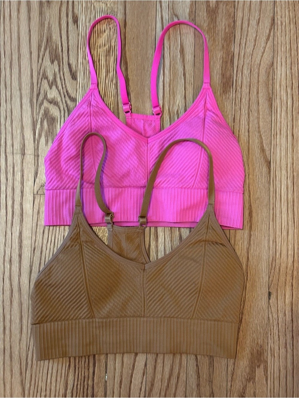 Pink VS Ribbed Sports Bra bundle of 2 size XS